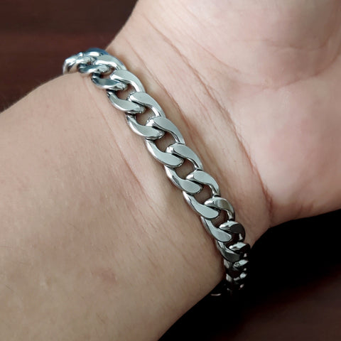 Stainless Steel Necklaces for Men Women, Silver Tone 10mm Miami Cuban Link Necklace Choker, Big Heavy Necklace, Gift for him or her
